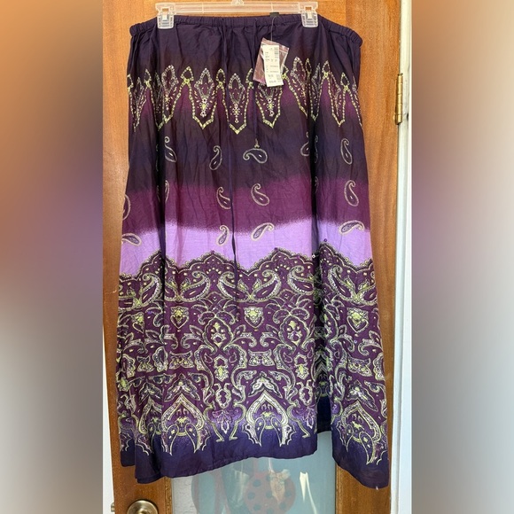 Avenue Dresses & Skirts - Avenue Women Plus 18/20 Purple Cotton Paisley/Floral NWT Long Ombré Spring Skirt